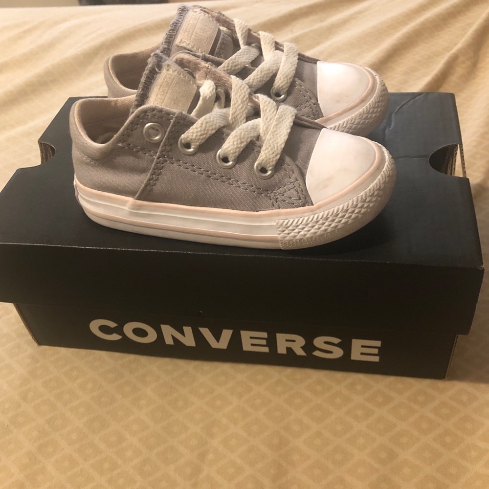 Toddler converse’s